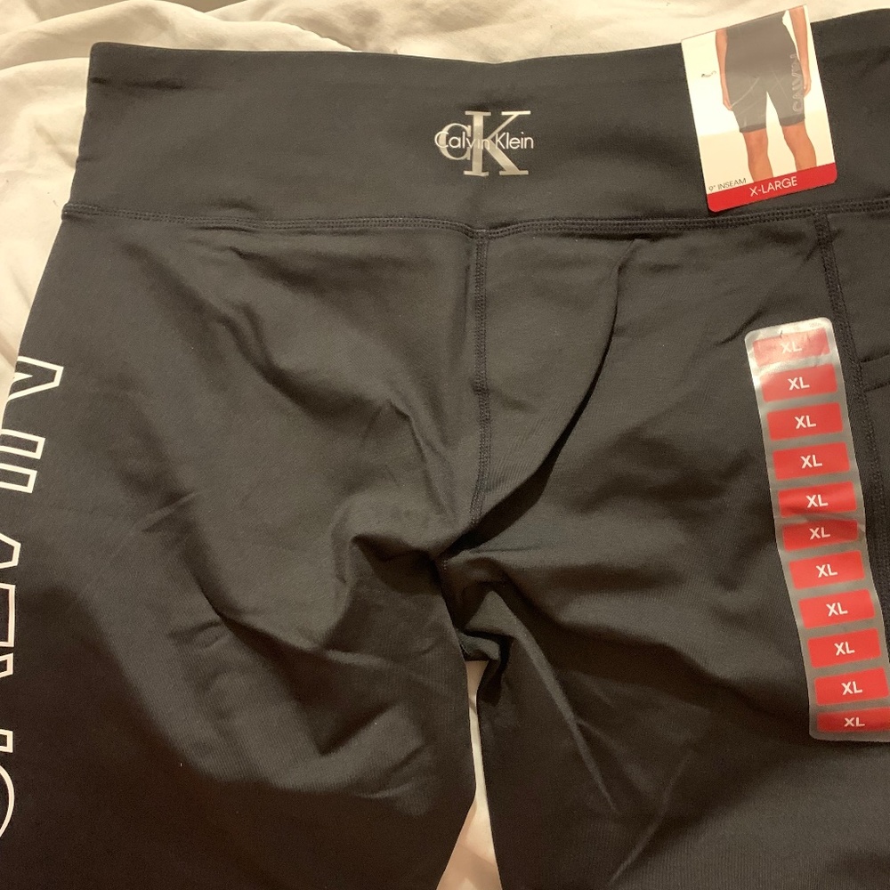 NWT Calvin Klein biking shorts